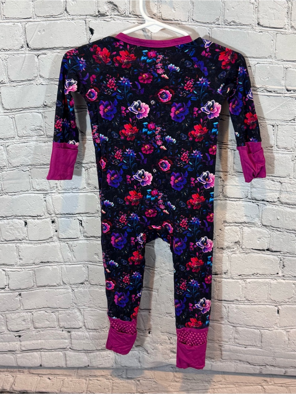 &Me Bamboo Floral Pattern Bamboo Zippie Romper - Picture 3 of 3